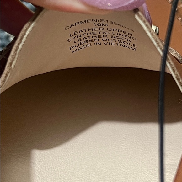 New Kate Spade Carmen Leather Loafers with Gold Accent - Picture 13 of 13